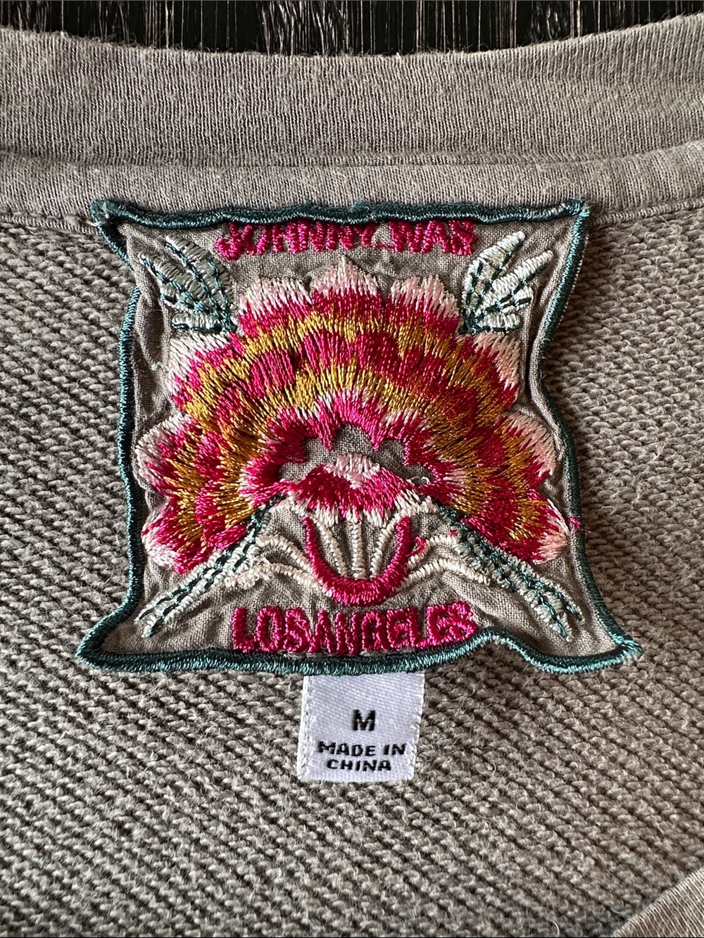 JOHNNY WAS Anzia Crewneck Sweatshirt Shirt Top Sage Green Peacock Embroidery, M - Picture 3 of 11